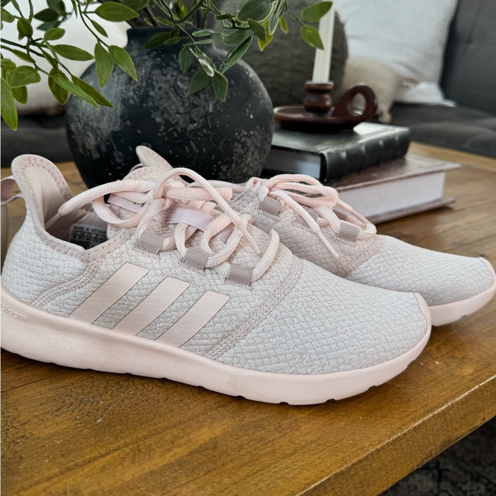 Adidas cloud foam
